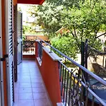L&L Holiday Apartment
